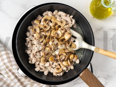 Keksadija su vištiena ir grybais Žingsnis 4