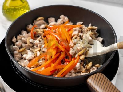 Keksadija su vištiena ir grybais Žingsnis 5