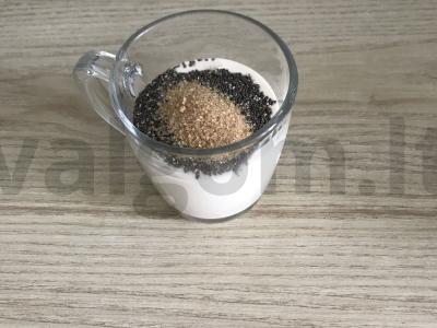 Naudingas pusryčių patiekalas su chia sėklomis Žingsnis 1