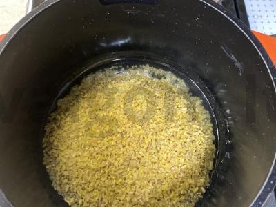 Bulguras su daržovėmis ir prieskoniais Žingsnis 1