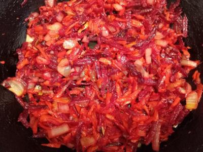 Borsčas ant kalakutienos sultinio su česnakais Žingsnis 7