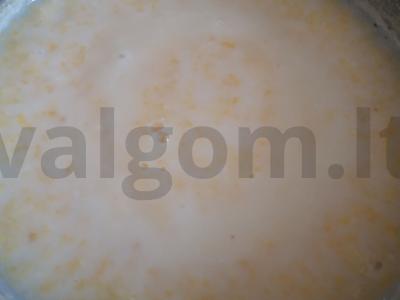 Kukurūzų košė su pienu Žingsnis 4