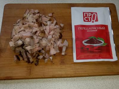 Mėsos salotas „Aštrus pikantiškumas“ Žingsnis 2