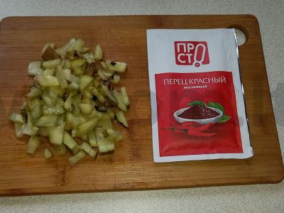 Mėsos salotas „Aštrus pikantiškumas“ Žingsnis 3