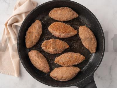 Kotletai su baltųjų pupelių įdaru Žingsnis 8