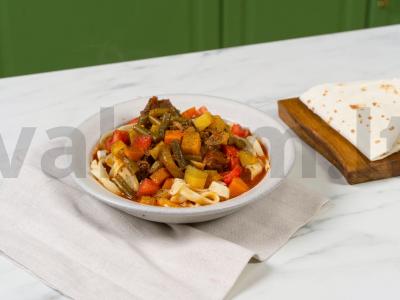 Klasikinis lagmanas iš jautienos pagrindine nuotrauka