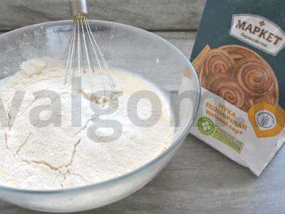 Švelnūs blynai su grietinėlėmis Žingsnis 4