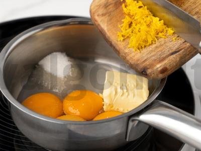 Moliūgų blyneliai su citrinos kremu ir varške Žingsnis 2