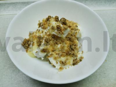 Ledai su sezamo sėklomis ir kondensuotu pienu pagrindine nuotrauka