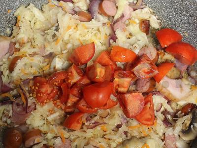 Sotūs kopūstų troškinys su rūkytais mėsos gaminiais Žingsnis 9