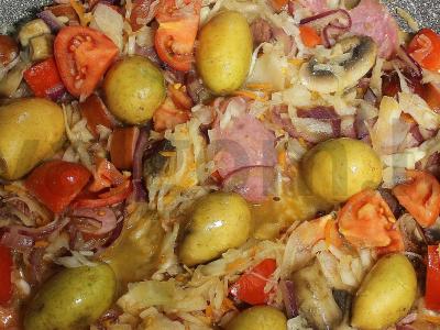 Sotūs kopūstų troškinys su rūkytais mėsos gaminiais Žingsnis 10