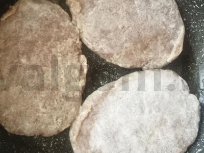 Kotletai daržovių padaže Žingsnis 1