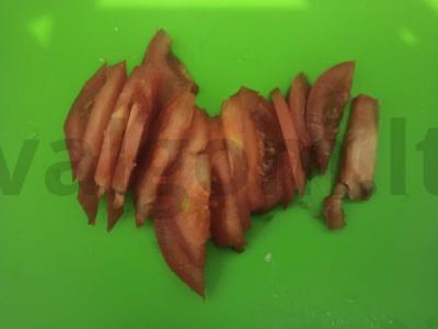 Daržovių salotas su alyvuogėmis ir rūkytu bekonu Žingsnis 3