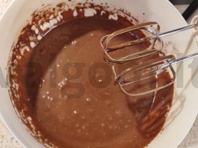 Šokoladinis keksiukas su razinomis ir cukatais Žingsnis 4