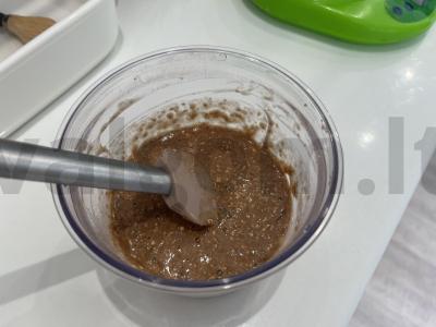 Bananų šokoladinis keksiukas orkaitėje Žingsnis 12