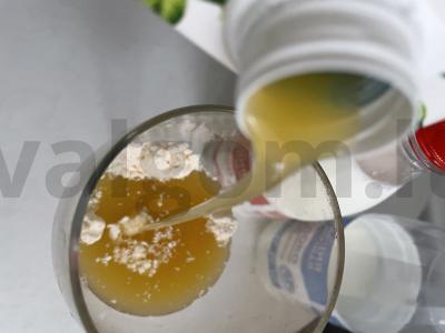 Kokteilis „Pieno persikas“ Žingsnis 2