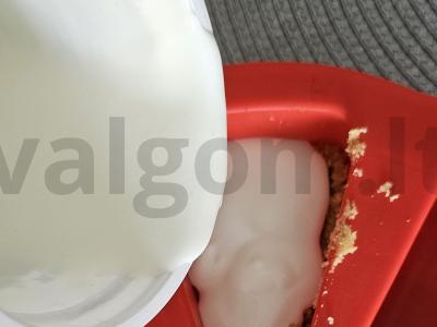 Be kepimo aviečių sūrio pyragas Žingsnis 4