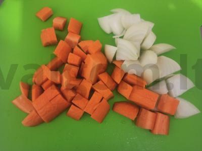 Laghmanas su kalakutiena ir daržovėmis vakarienei Žingsnis 3