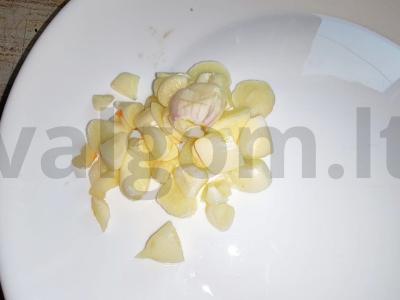 Kiaulienos plovas su raudonosiomis serbentėmis Žingsnis 6