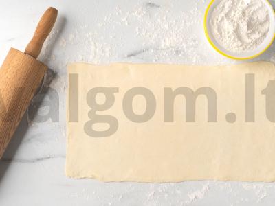 Sluoksniuotos bandelės su uogiene Žingsnis 1