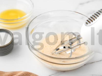 Šokoladiniai cinamoniniai bandeliai Žingsnis 2