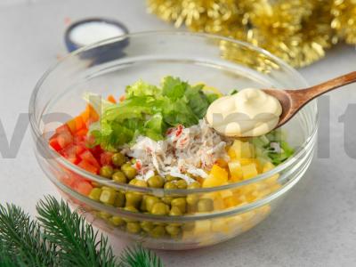 Krabų salotos pagal „Laimės ironiją“ Žingsnis 6