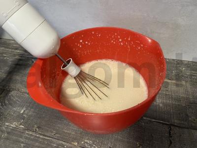 Šokoladiniai keksiukai su pieniniu šokoladu Žingsnis 4