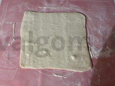 Sluoksniuotos valtelės su keptais obuolių skiltelėmis Žingsnis 7