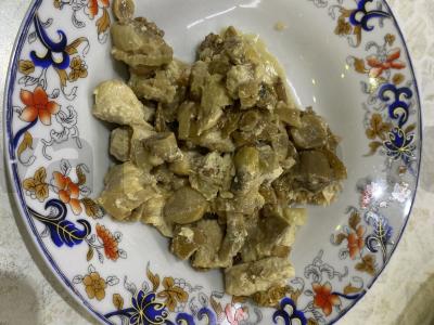 Grybų ir vištienos krūtinėlės žiulienas pagrindine nuotrauka