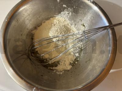 Žalios blynai su krapais Žingsnis 3