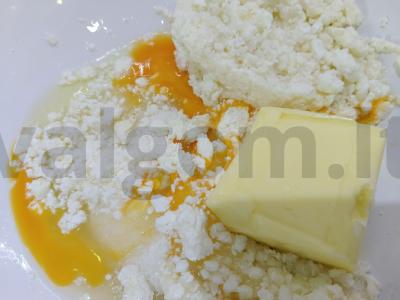 Kremiškas pyragas su cinamonu Žingsnis 3