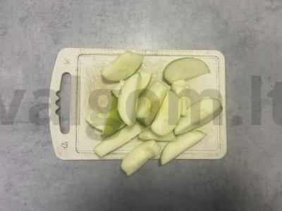 Anties šlaunelės su obuoliais ir adžika Žingsnis 3