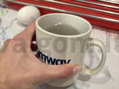 Kiaušinis poštu mikrobangų krosnelėje Žingsnis 1