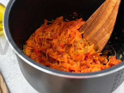 Bulguras kaip garnyras lėtoje viryklėje Žingsnis 1