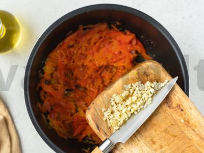 Bulguras kaip garnyras lėtoje viryklėje Žingsnis 2