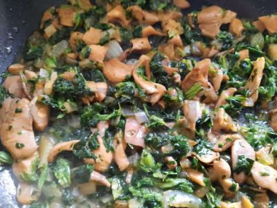 Ryžių makaronai su pievagrybiais ir špinatais Žingsnis 3