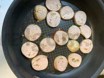 Omletas su dešrelėmis ir garstyčiomis Žingsnis 2