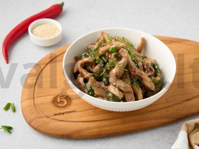 Kepti agurkai su mėsa pagrindine nuotrauka