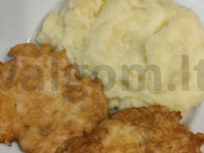 Smulkintos vištienos kotletai su sūriu pagrindine nuotrauka