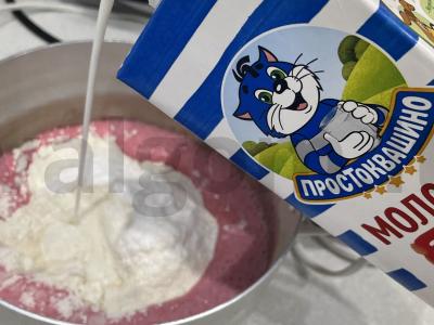 Keksiukai „Rožinė Debesėlis“ Žingsnis 3