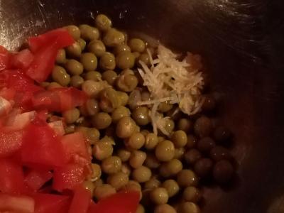 Daržovių salotas „Paprastas“ Žingsnis 2