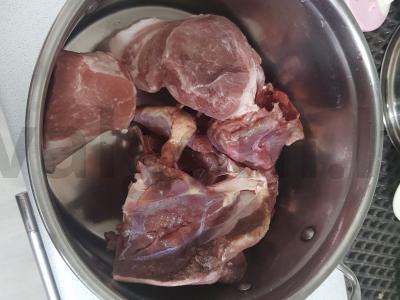 Grikių mėsos sriuba Žingsnis 1