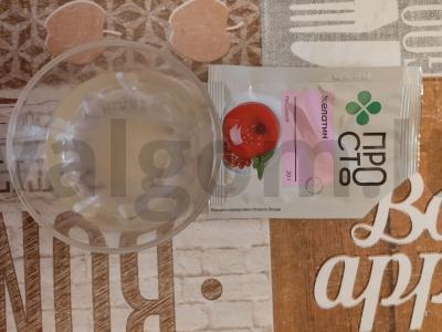 Braškių sūrio pyragas be kepimo Žingsnis 1