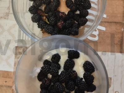 Braškių sūrio pyragas be kepimo Žingsnis 5