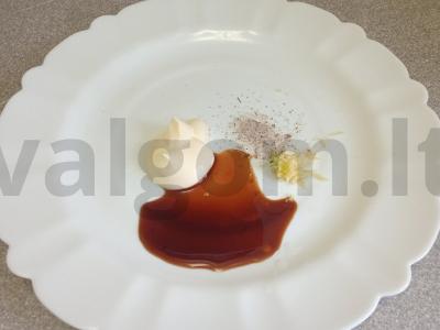 Kalakutienos ir daržovių šašlykai su bulguro garnyru Žingsnis 1