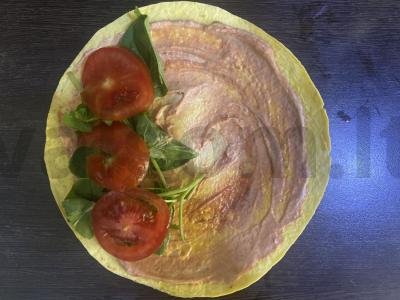 Sūrio tortilija su dešra, pomidorais ir sūriu padaže Žingsnis 3