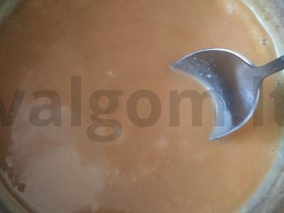 Saldus padažas iš karamelinių saldainių Žingsnis 3