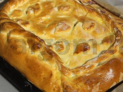 Obuolių-apelsinų pyragas pagrindine nuotrauka