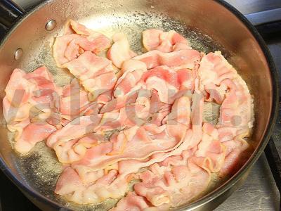 Pasta karbonara „Italų šefų paslaptis atskleista“ Žingsnis 3