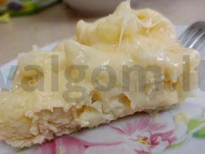 Patingėlių pyragas su žiedine kopūstu pagrindine nuotrauka